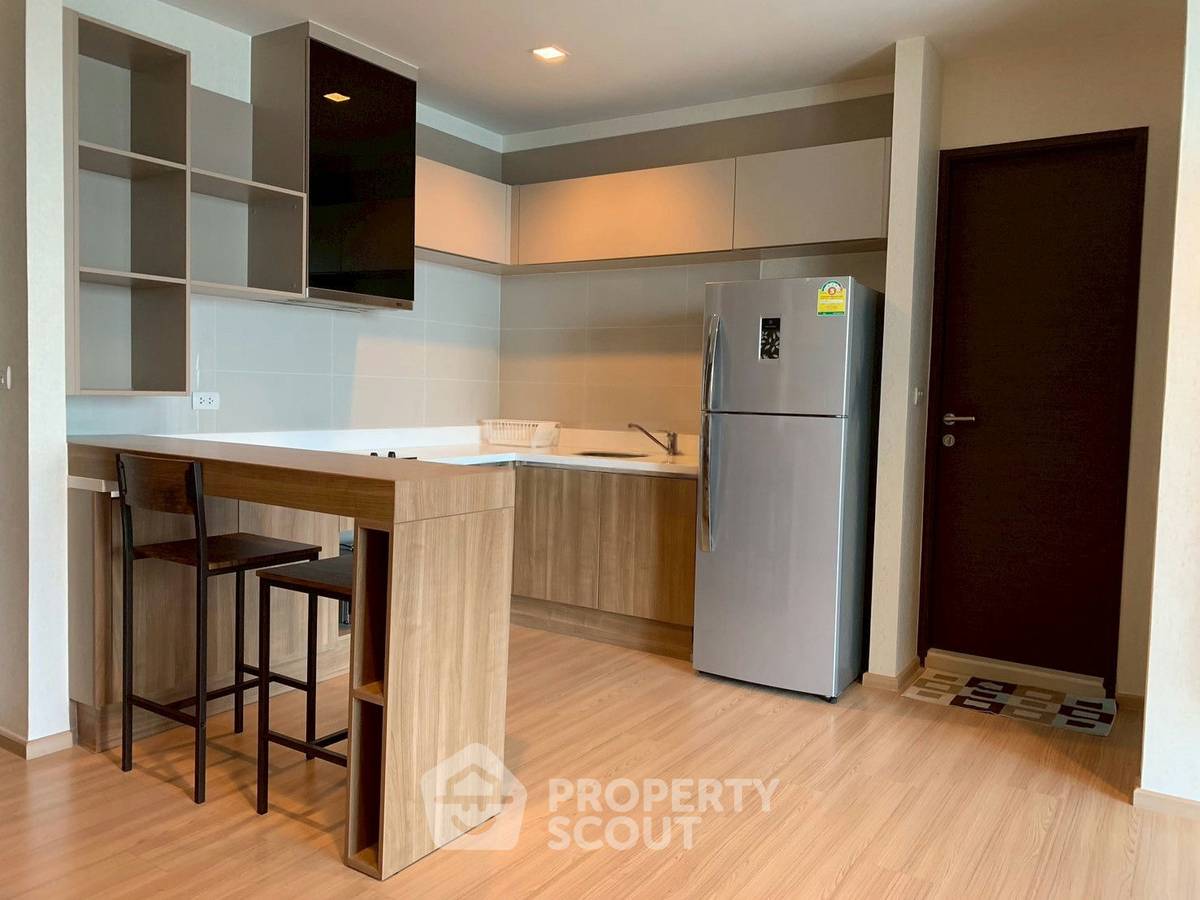 รูป คอนโด 2-ห้องนอน ที่ ริธึ่ม สาทร ใกล้ BTS สะพานตากสิน (ID 2746251) - รูปที่ 3/13