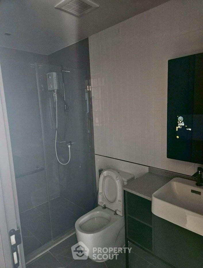 รูป คอนโด 2-ห้องนอน ที่ แชปเตอร์ จุฬา-สามย่าน ใกล้ MRT สามย่าน (ID 2438367) - รูปที่ 10/10