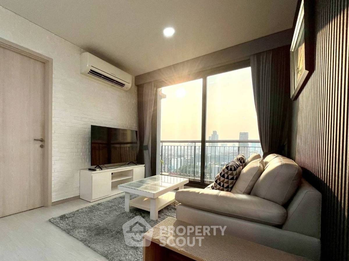 รูป คอนโด 1-ห้องนอน ที่ ริทึ่ม สุขุมวิท42 ใกล้ BTS เอกมัย (ID 2737760) - รูปที่ 3/20