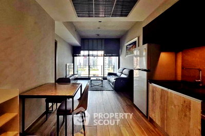 Condos for sale : 1-BR Condo at The Lofts Asoke near MRT Phetchaburi (ID 2746124)