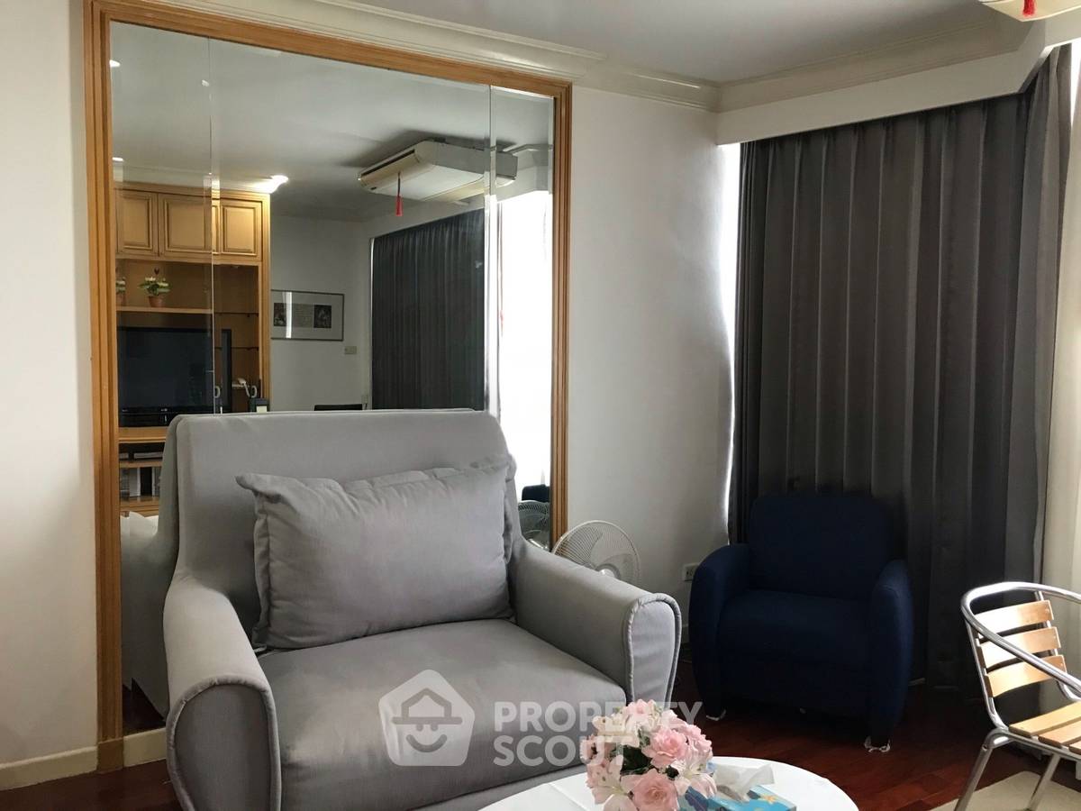 รูป คอนโด 1-ห้องนอน ที่ เพรซิเดนท์ เพลส ใกล้ BTS ชิดลม (ID 2745973) - รูปที่ 2/12