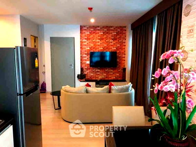 Condos for rent : 2-BR Condo at Life Ratchadapisek near MRT Huai Khwang (ID 2741417)