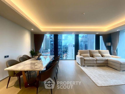 รูปภาพ 2-BR Condo at Tonson One Residence near BTS Chit Lom (ID 2359585)