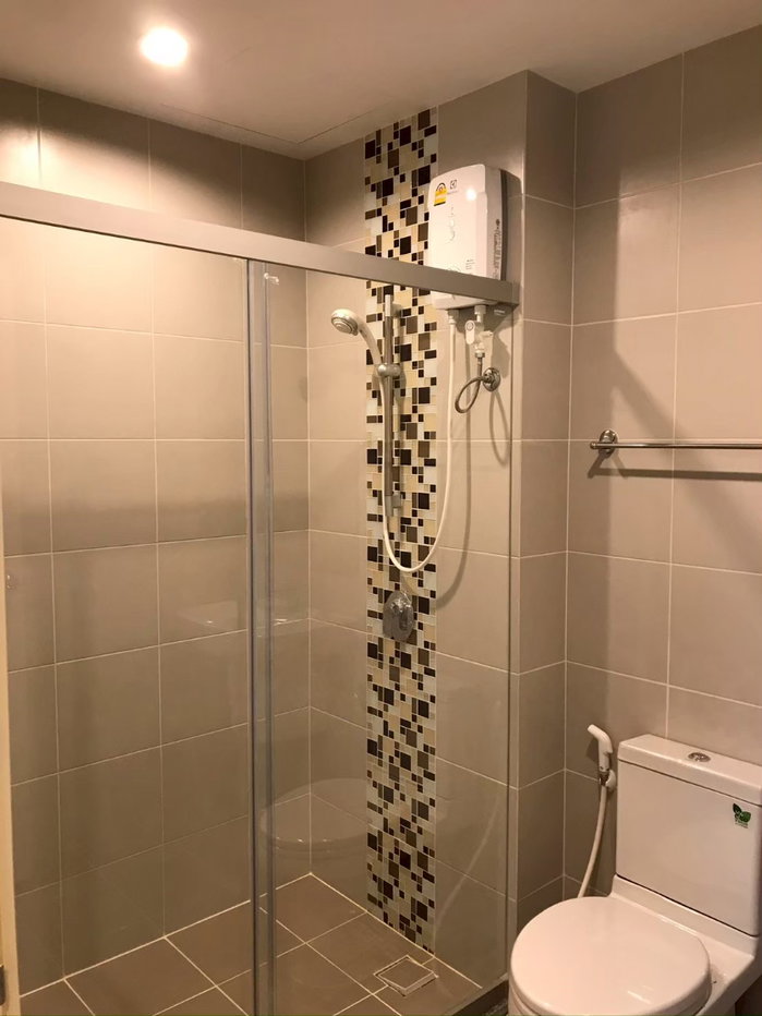 รูป 🔥 เช่า 14,000 ได้ 37.5 ตร.ม. พระราม 9 ห้องใหญ่ คุ้มสุดในโครงการ 🔥 - รูปที่ 13/14