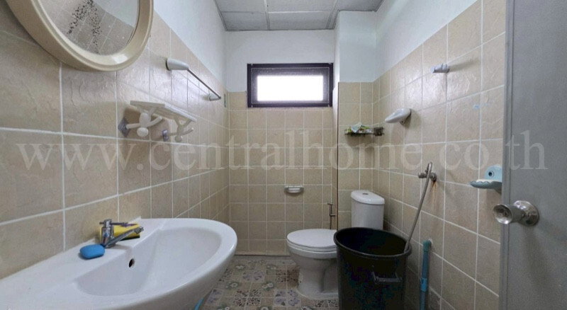 รูป ทาวน์เฮ้าส์ เจริญทรัพย์ เทพารักษ์ รีโนเวทต่อเติมแล้ว พร้อมเข้าอยู่ ราคาถูก - รูปที่ 12/21