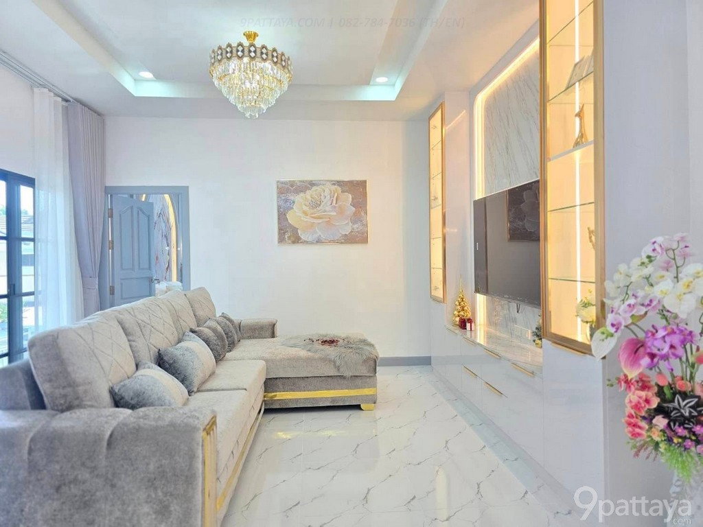 รูป ขาย | บ้านเดี่ยว 2 หลัง พร้อมสระว่ายน้ำ – Implace House - รูปที่ 2/10