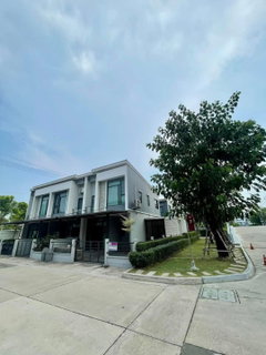 รูปภาพ VR0133🌿 **Pleno เพิ่มสิน–วัชรพล | ทาวน์โฮมมุม พร้อมเลี้ยงสัตว์ ใกล้ BTS สะพานใหม่** 🏡