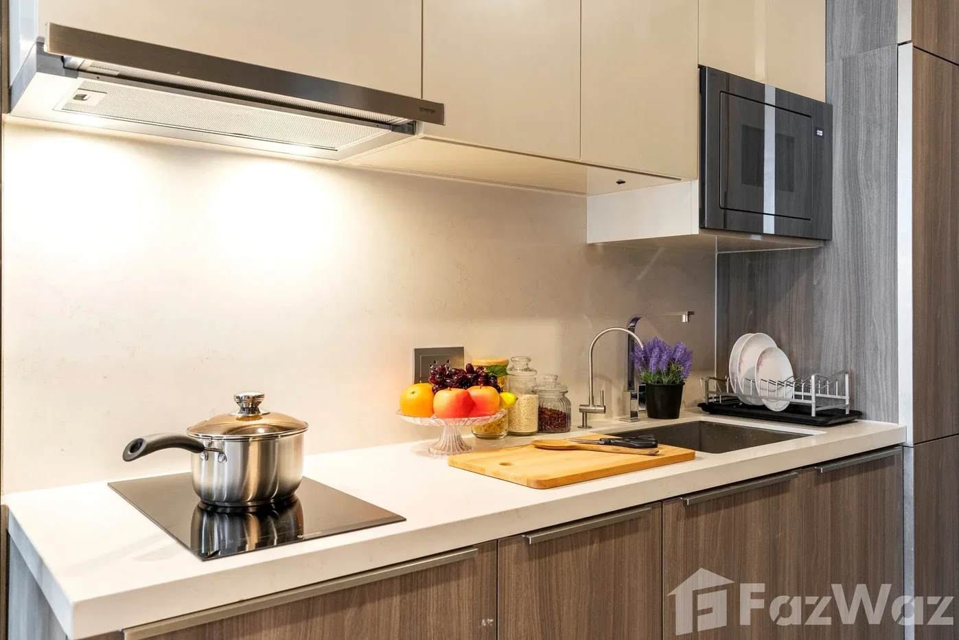 รูป คอนโดให้เช่า 1 ห้องนอน ในโครงการ เซอเลส อโศก 6121273 - รูปที่ 8/15