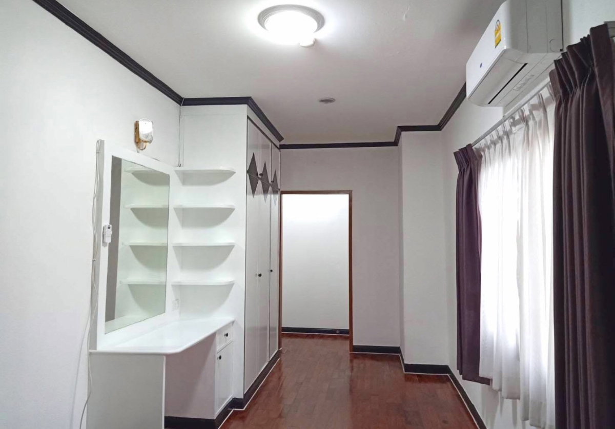 picture The Waterford Park Sukhumvit 53 - 4/10