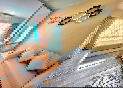 Room for sale v condo Ladkrabang