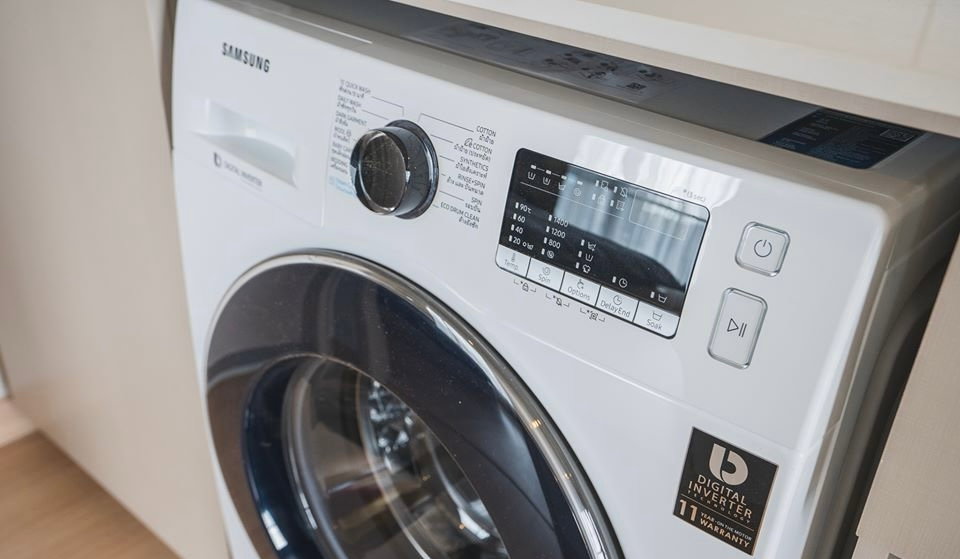 รูป ให้เช่า คอนโด | วิวสระว่ายน้ำ “Lumpini Suite Phetchaburi - Makkasan” 32 ตร.ม. ใกล้ BTS เพชรบุรี - รูปที่ 8/15