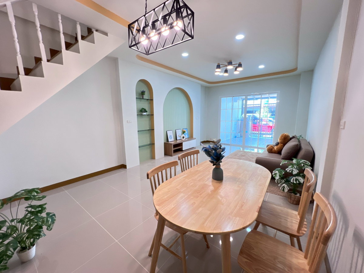 รูป ขายทาวน์เฮ้าส์2ชั้น รีโนเวทใหม่ ทำเลดี หมู่บ้านตะวันนา ซ.จตุโชติ12 ถ.สุขาภิบาล5 ออเงิน สายไหม ทางด่วนจตุโชติ ทางด่วนพิเศษฉลองรัช มอเตอร์เวย์ - รูปที่ 11/24