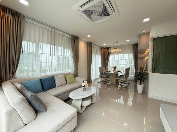 รูป บ้านแฝดให้เช่าใกล้รถไฟฟ้า Golden Neo Sukhumvit Lasalle, - รูปที่ 1/15