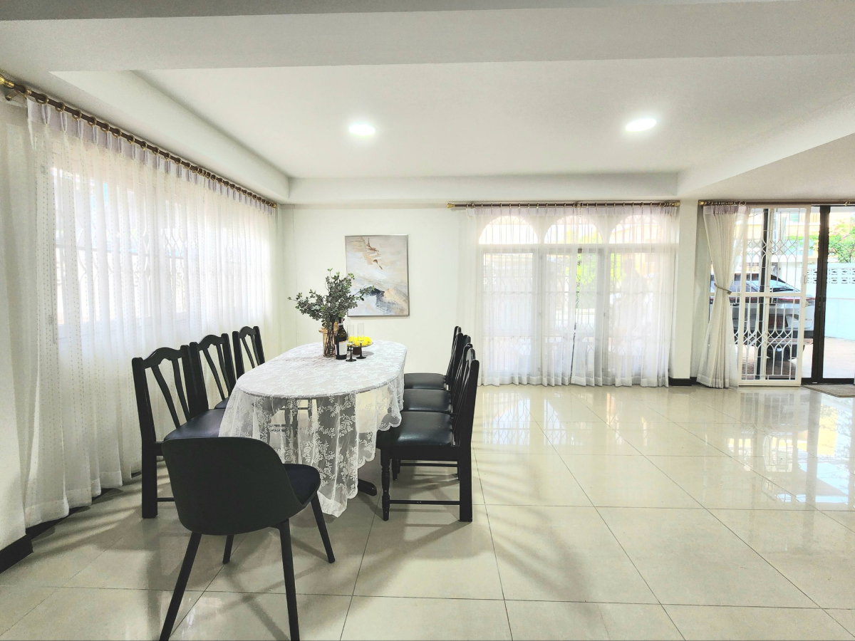 รูป  🌿 **VR0126 | บ้านเดี่ยว Luxury ห้วยขวาง ใกล้ MRT ห้วยขวาง** 🏡 - รูปที่ 5/41