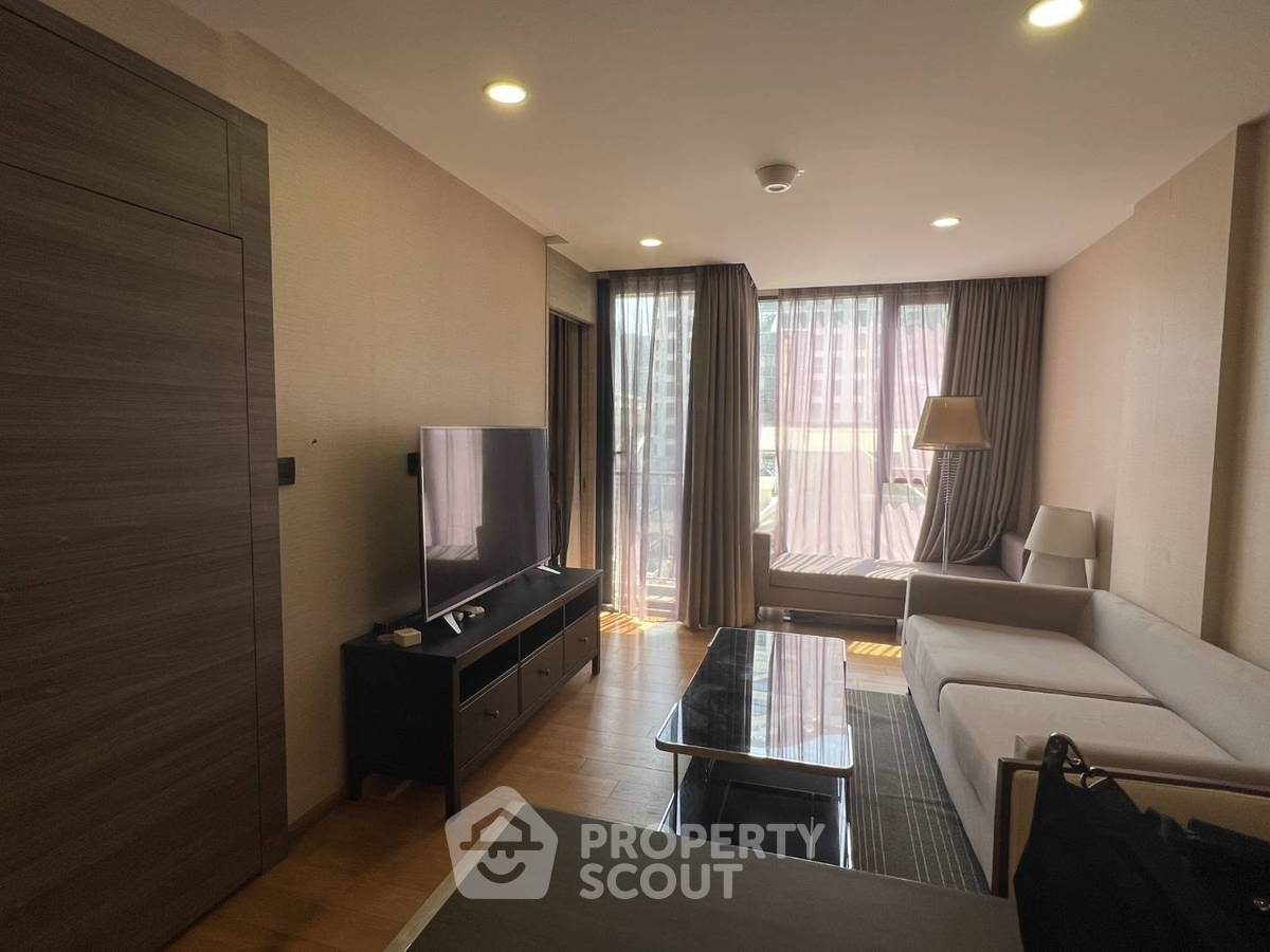 รูป คอนโด 1-ห้องนอน ที่ คลาส หลังสวน ใกล้ BTS ชิดลม (ID 2746478) - รูปที่ 2/4