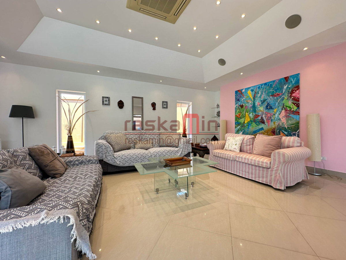 รูป พูลวิลล่าให้เช่า พัทยา | Sedona Villas 1 | 3 ห้องนอน ใกล้มาบประชัน - รูปที่ 53/61