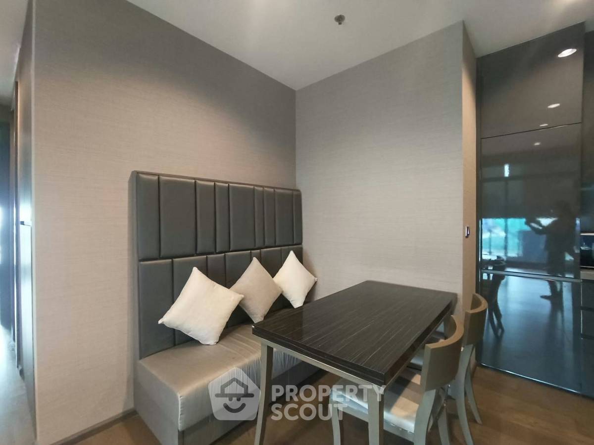 รูป คอนโด 2-ห้องนอน ที่ เดอะ ดิโพลแมท สาทร ใกล้ BTS สุรศักดิ์ (ID 2744063) - รูปที่ 2/5