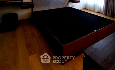 Condos for sale : 1-BR Condo at Saladaeng One near MRT Si Lom (ID 2737530)