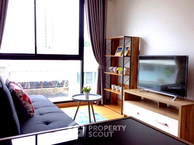 Condos for sale : 1-BR Condo at Bangkok Feliz Sukhumvit 69 near BTS Phra Khanong (ID 2734569)
