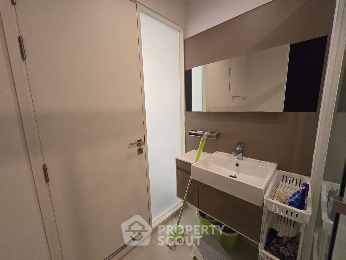 รูป คอนโด 1-ห้องนอน ที่ เดอะ รูม สาทร-ตากสิน ใกล้ BTS โพธิ์นิมิตร (ID 2735734) - รูปที่ 9/11