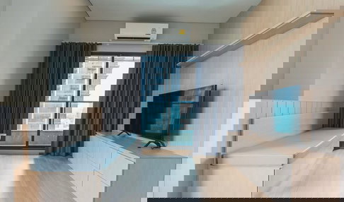 ให้เช่า คอนโด | วิวสระว่ายน้ำ “Lumpini Suite Phetchaburi - Makkasan” 32 ตร.ม. ใกล้ BTS เพชรบุรี