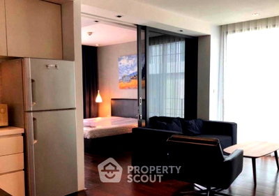 คอนโดให้เช่า : คอนโด 1 ห้องนอน โครงการ Noble Ambience Sarasin ใกล้ BTS ราชดำริ 400 ม. (ID 2748169)