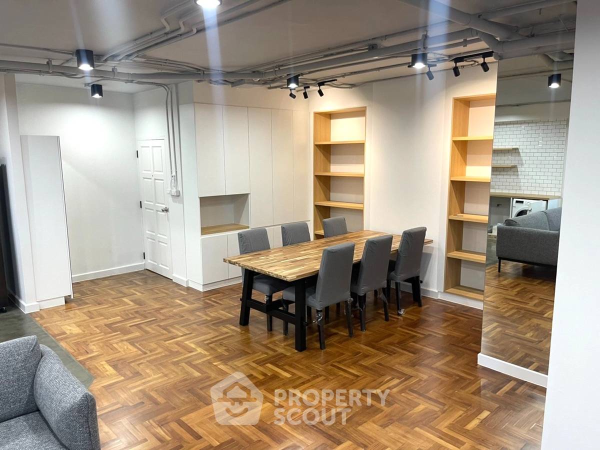 รูป คอนโด 3-ห้องนอน ที่ ริชมอนด์ พาเลส คอนโดมิเนียม ใกล้ BTS พร้อมพงษ์ (ID 993902) - รูปที่ 9/12