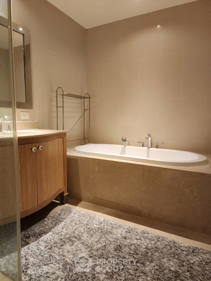 รูป คอนโด 1-ห้องนอน ที่ ดิ เอ็มไพร์ เพลส ใกล้ BTS เซนต์หลุยส์ (ID 2746100) - รูปที่ 2/11