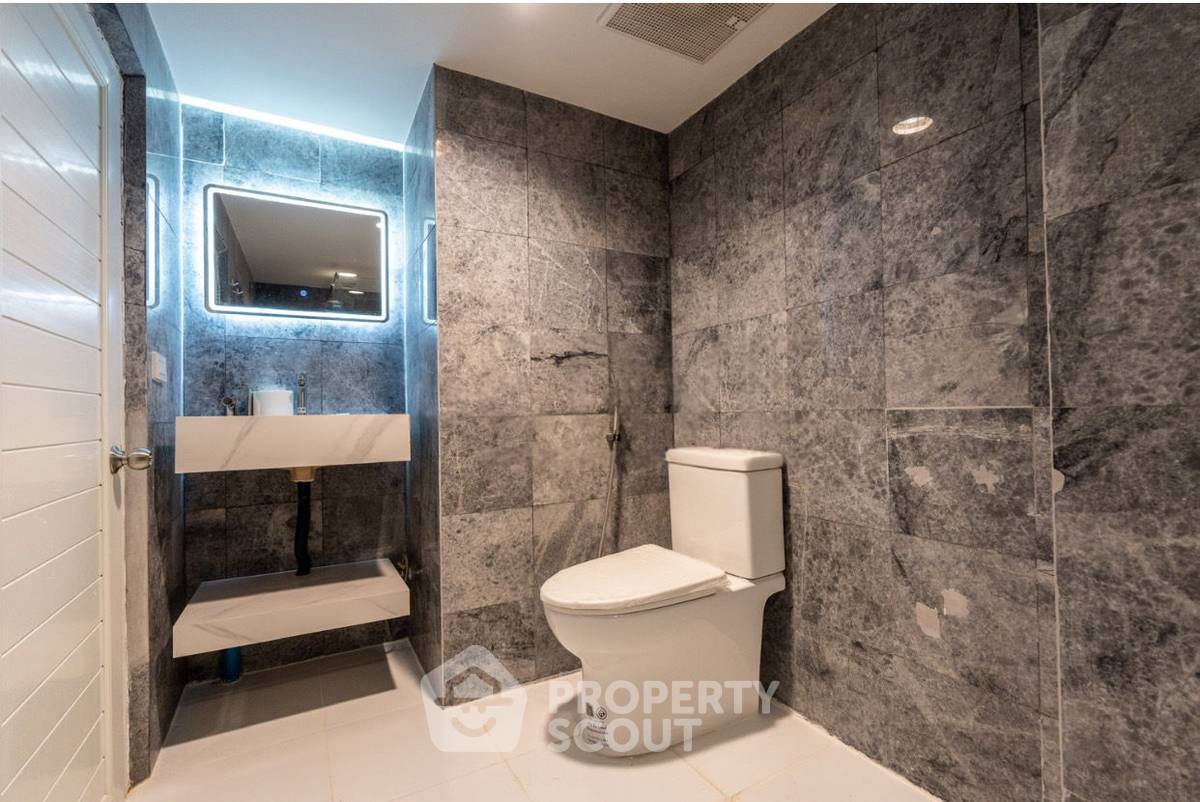 รูป คอนโด 2-ห้องนอน ที่ สราญใจ แมนชั่น คอนโดมิเนียม ใกล้ BTS นานา (ID 2739682) - รูปที่ 8/12