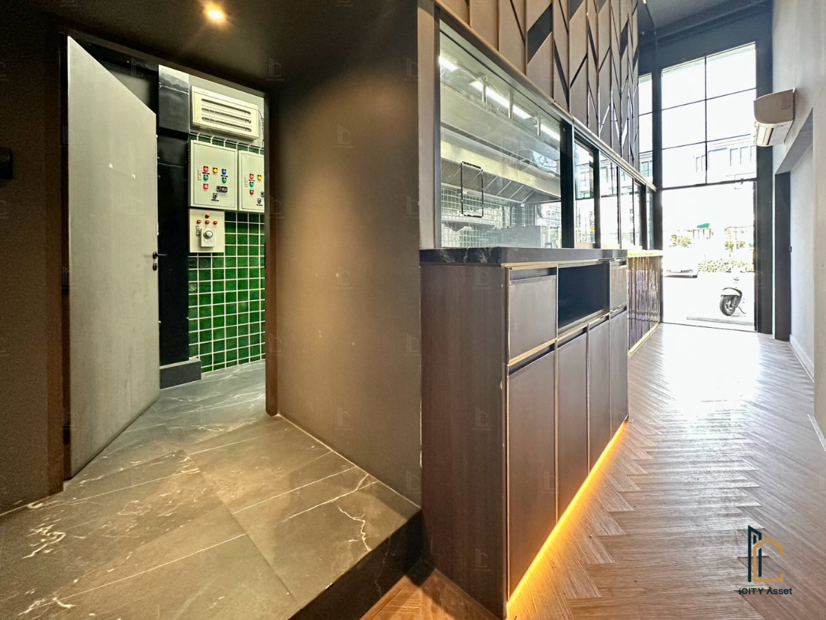 รูป 🔥For Rent!! ready to move-in 4 bath 80k - The Master @BTS Onnut 2 📞Call 090 919 9898 - รูปที่ 4/24