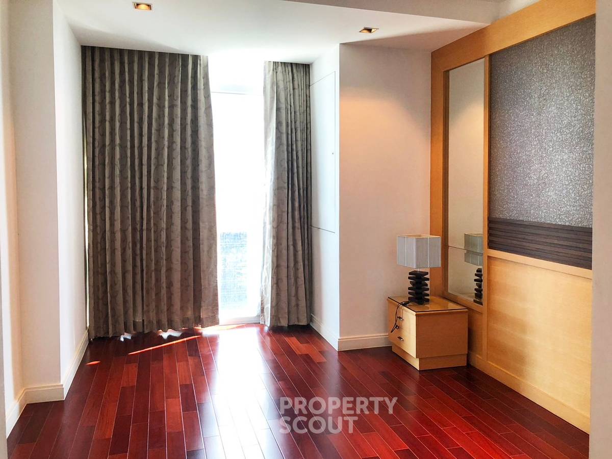 รูป คอนโด 4-ห้องนอน ที่ แอทธินี เรสซิเด้นซ์ ใกล้ BTS เพลินจิต (ID 2744702) - รูปที่ 9/18