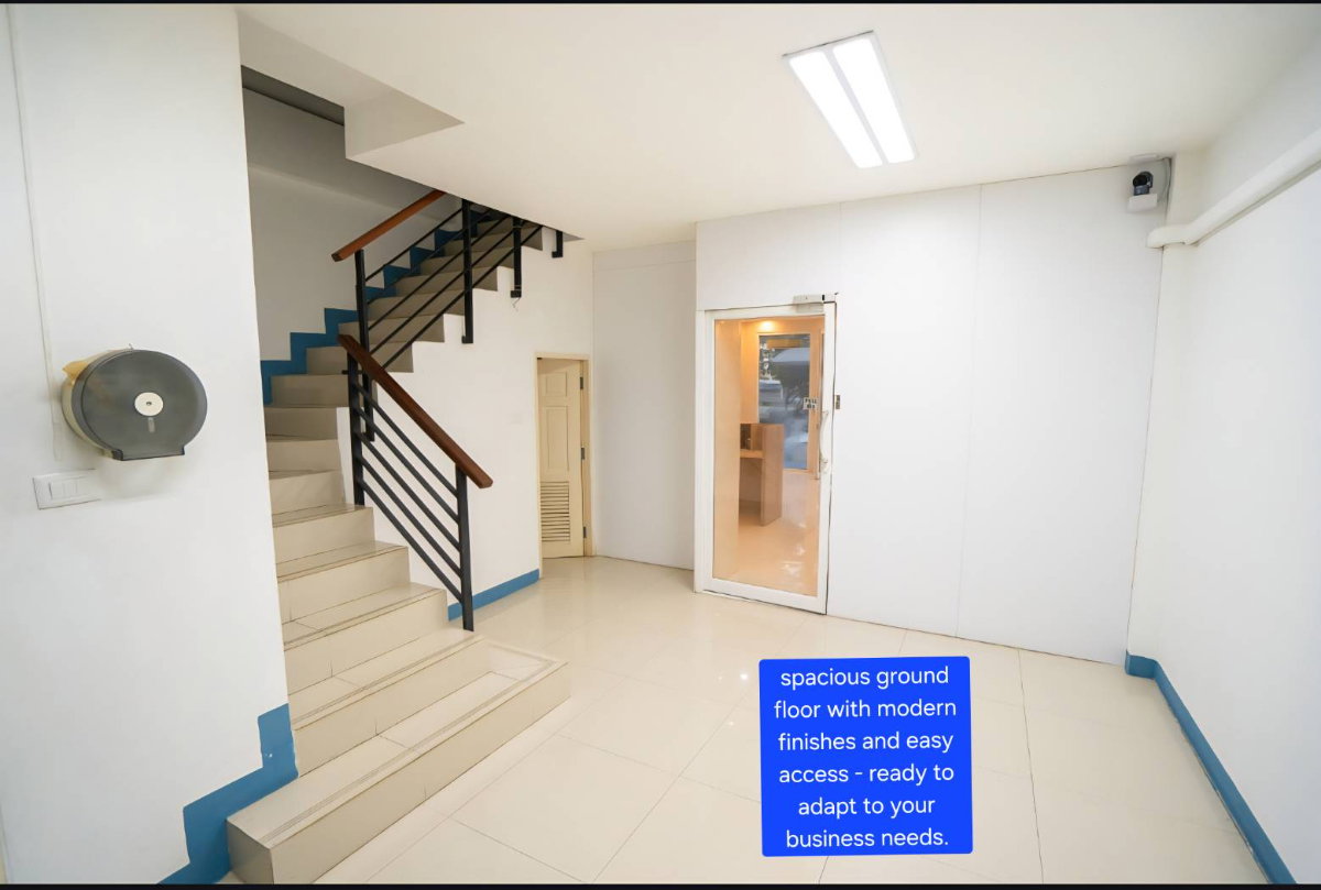 รูป โฮมออฟฟิศทันสมัย ตึก 4 ชั้น ใกล้สนามบินสุวรรณภูมิ | RK Biz Center **ค่าเช่า 42,000 บาท (ต่อรองได้) | 210 ตร.ม. ได้เฟอร์ตามรูป นัดชมได้ - รูปที่ 4/22