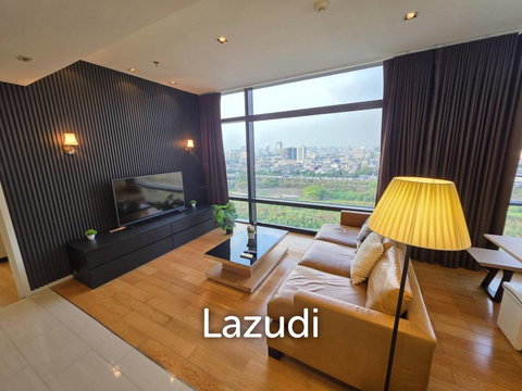 84 sqm Circle Living Prototype 1 Bedroom Condo on 18th Floor Makkasan Bangkok