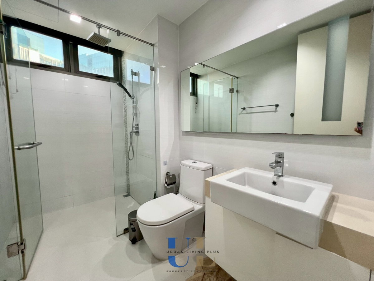 รูป ( UL2603011 ) Tel/Line 096-2479369 !! ให้เช่า นาราไนท์ 2 ห้องนอน 2 ห้องน้ำ ขนาด 66 ตร.ม. ห้องสวย ทิศใต้ ชั้นสูง !!! 🔥🔥🔥 - รูปที่ 5/8