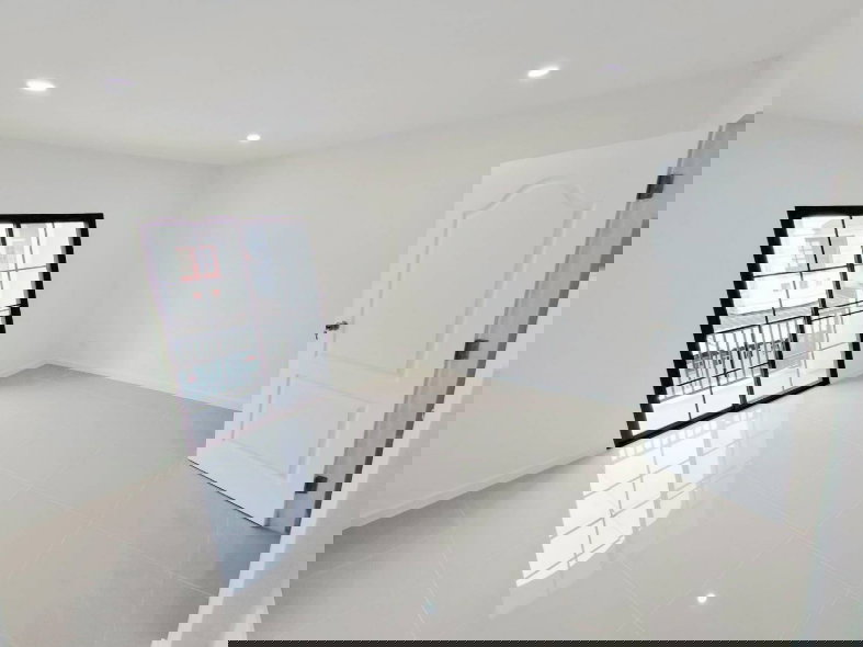 รูป ขายทาวน์เฮ้าส์ หมู่บ้านศิริวรรณชวนชม (บางบัวทอง) เนื้อที่ 16 ตารางวา 3 ห้องนอน 2 ห้องน้ำ ตกแต่งใหม่พร้อมอยู่ - รูปที่ 13/18