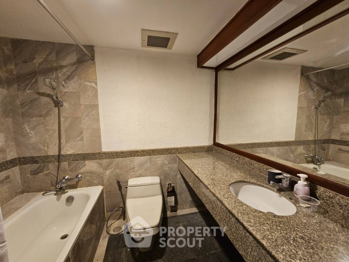 รูป คอนโด 2-ห้องนอน ที่ ลาส โคลินาส ใกล้ BTS อโศก (ID 2744680) - รูปที่ 10/11