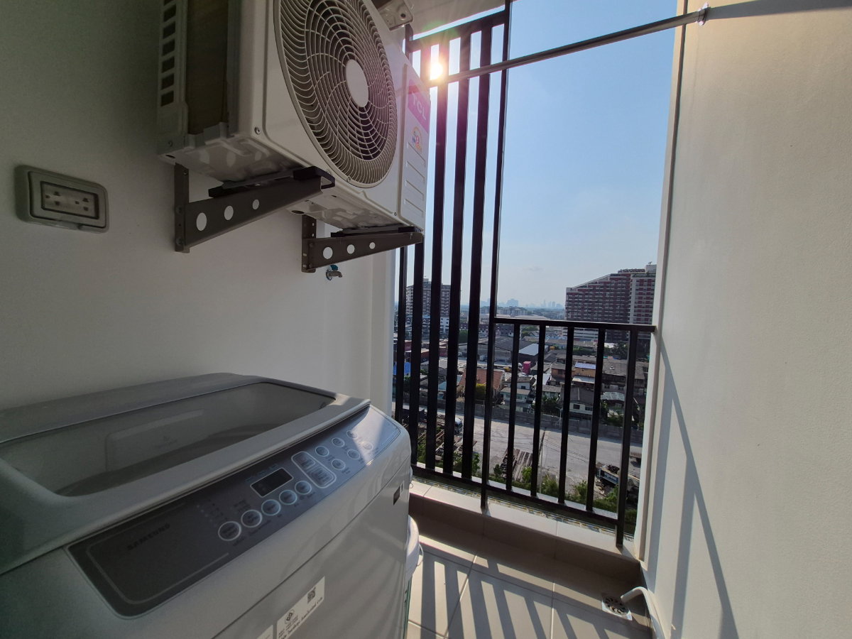 picture For rent: Building A, corner unit, 10th floor, unobstructed view. - 31/32