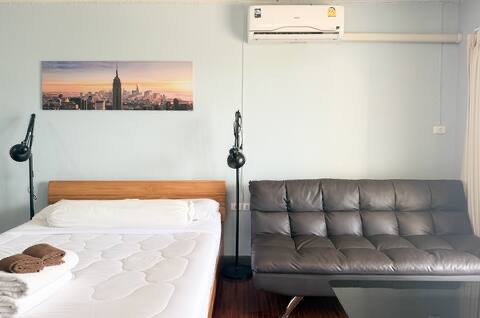 รูป 🌿✨ คอนโดสวย ให้เช่าระยะสั้น ใกล้นิมมาน & เมญ่า พร้อมเข้าอยู่! (ID:645CR) - รูปที่ 1/10