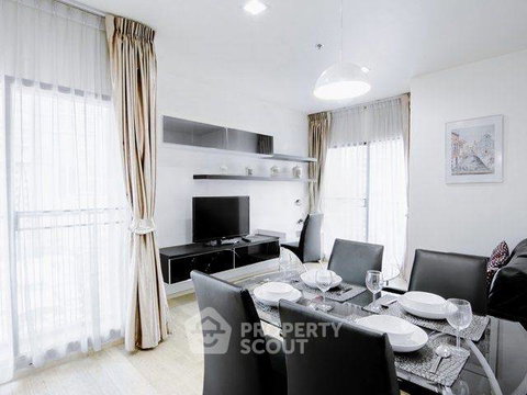 2-BR Condo at Noble Refine Prompong near BTS Phrom Phong (ID 2744502)