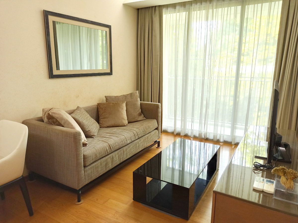 รูป ขายคอนโด VIA 31 สุขุมวิท 31 วิวสวน เงียบสงบ 1 ห้องนอน 47 ตร.ม. พร้อมอยู่ - รูปที่ 1/33