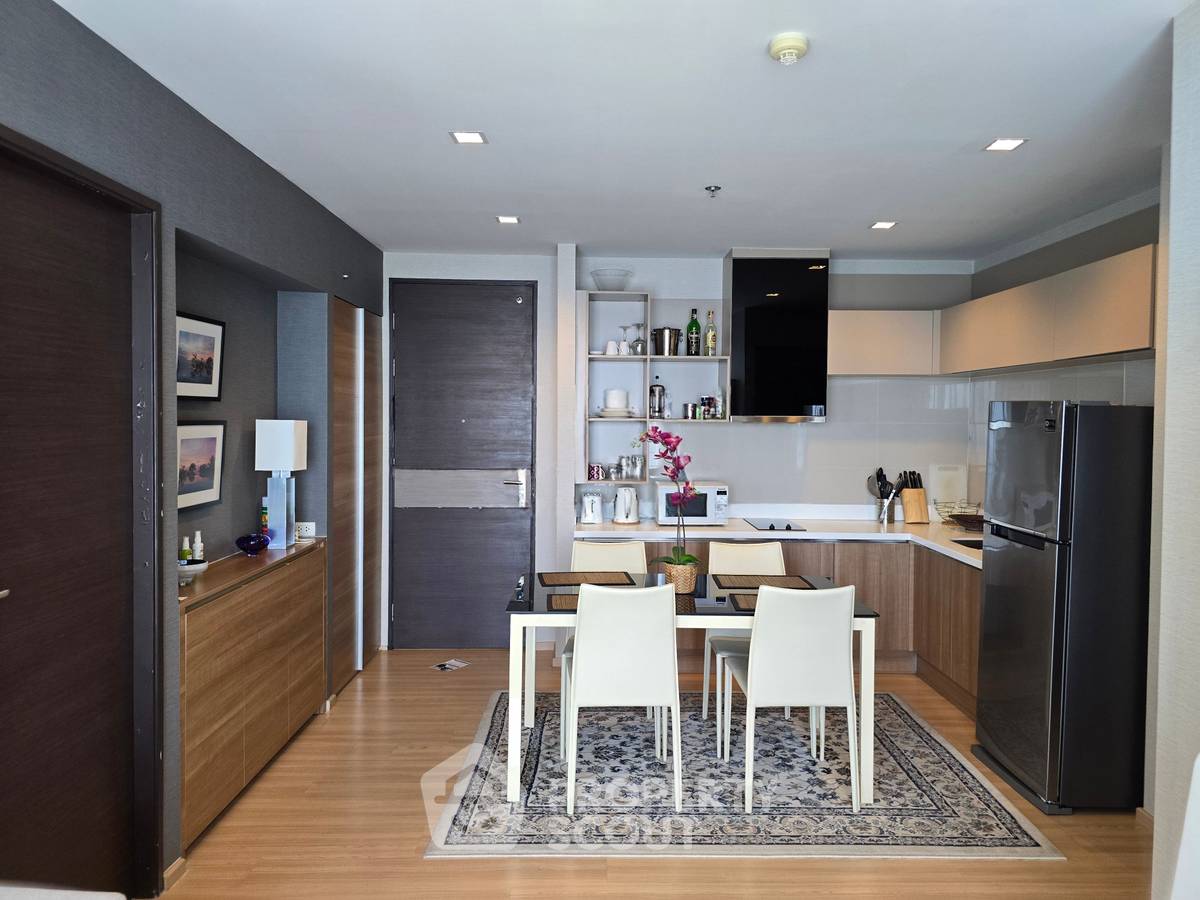 รูป คอนโด 2-ห้องนอน ที่ ริธึ่ม สาทร ใกล้ BTS สะพานตากสิน (ID 2746739) - รูปที่ 10/18