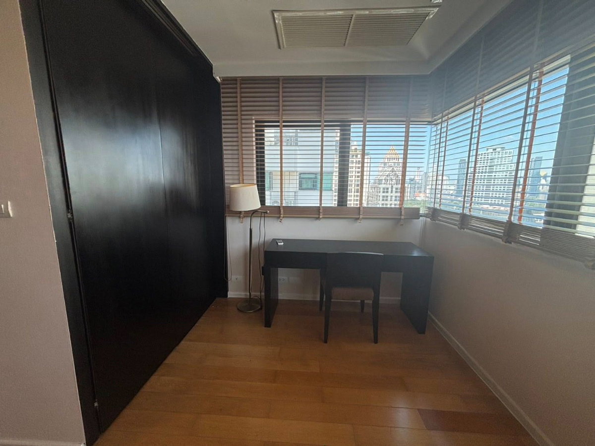 รูป SL153/Condo for Rent | Sathorn Gardensห้องสวยชั้นสูง วิวเมืองสาทร ทำเลศักยภาพ ใกล้ทุกการเดินทาง พร้อมเข้าอยู่ - รูปที่ 6/8