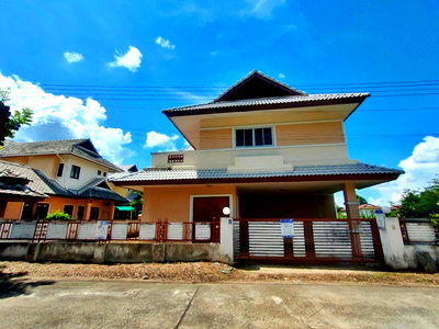 บ้านเดี่ยว บ้านข้างวัด : บ้านเดี่ยว 2 ชั้น  โครงการ ชลดา ล้านนาไลฟ์  เชียงใหม่-ฮอด (108) ต. ป่าแดด อ.เมืองเชียงใหม่ จ.เชียงใหม่(ราคา 3,200,000 บาท) 