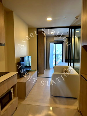Condos for rent : 🏢Book now!💎Flo by Sansiri, a prime location condo near Icon Siam ✨