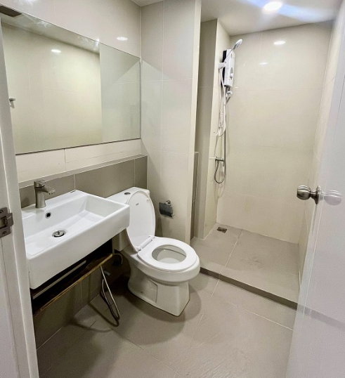 รูป ห้องใหญ่ คอนโด Proud 3 แจ้งวัฒนะ แบบ 1 ห้องนอน 35 ตรม. ชั้น 8 มีเครื่องซักผ้า ของครบ เพียง 9,500 บาท - รูปที่ 11/12