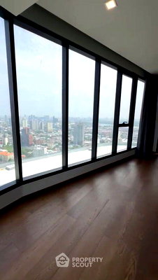 Condos for rent Sukumvit 36 : 2-BR Condo at Ideo Q Sukhumvit 36 near BTS Thong Lor (ID 2405965)