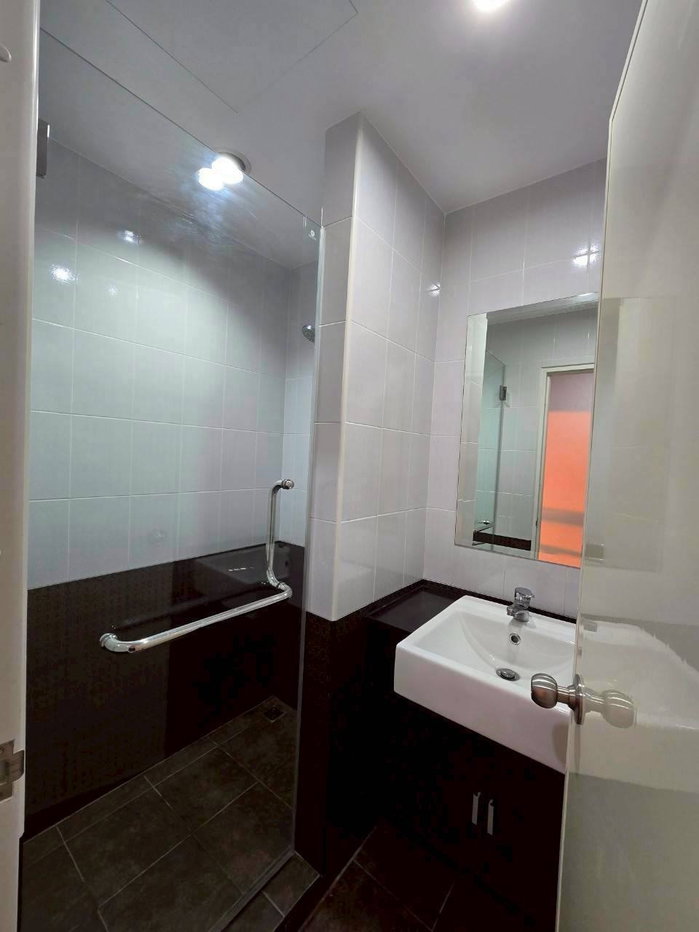 รูป อัสสกาญจน์ เพลส ศรีนครินทร์ 1B1B ชั้น 35 ขนาด 41 ตร.ม. เช่า 14,000 บาท/เดือน Ready to move in - รูปที่ 5/9