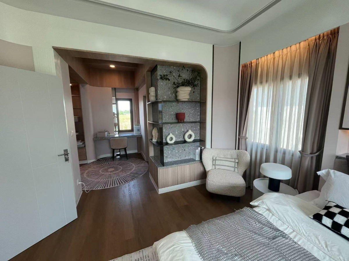 รูป บ้านเดี่ยวหรู 4 ห้องนอน - ตกแต่งสวย (สไตล์บ้านโชว์) เช่า 130000 บาท/เดือน - รูปที่ 16/21