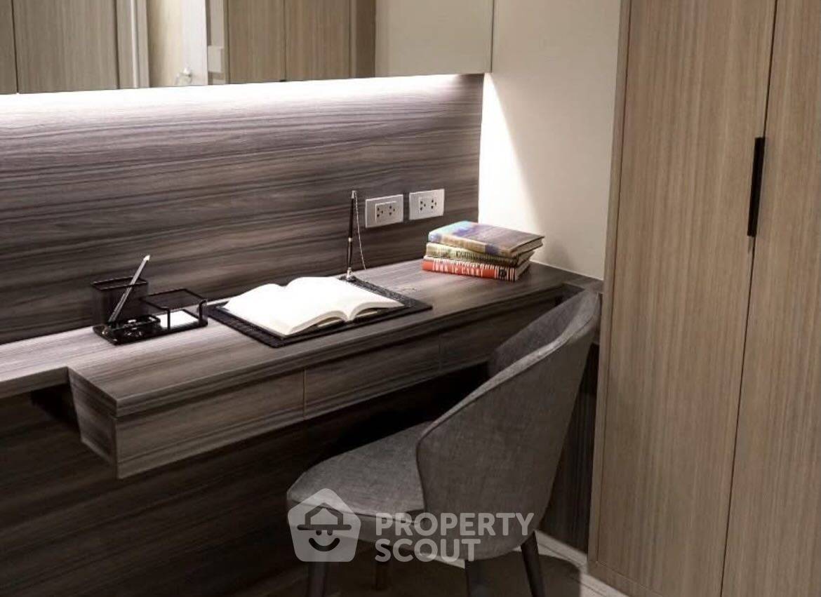 picture 34th-Floor 2-BR 61 Sqm Condo At Sky Walk Residences, 200m to BTS Phra Khanong (ID 2535903) - 7/9