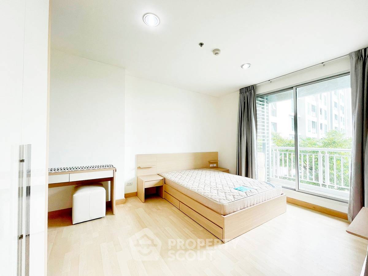 picture 1-BR Condo at Rhythm Ratchada near MRT Ratchadaphisek (ID 2750152) - 1/10